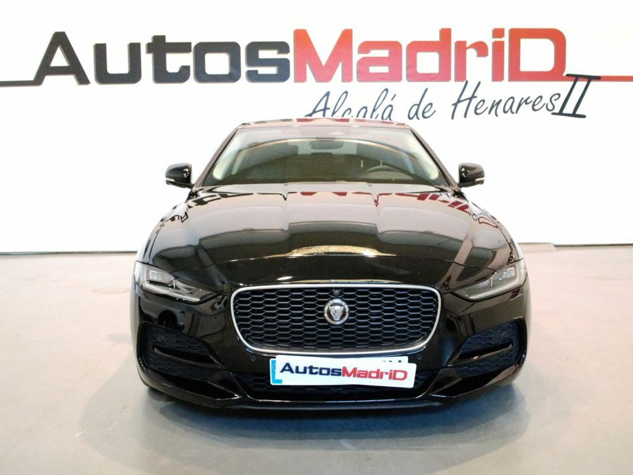 Foto Jaguar XE 2