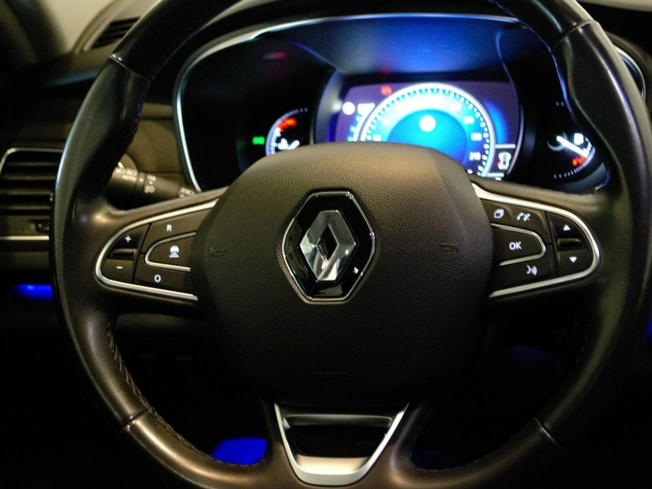 Foto Renault Talisman 19