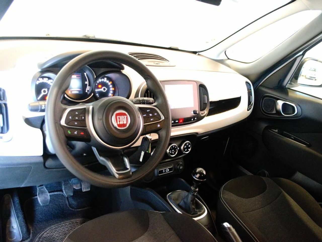 Foto Fiat 500L 18