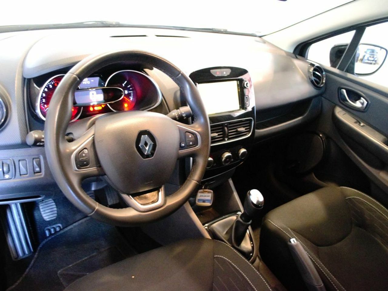 Foto Renault Clio 19