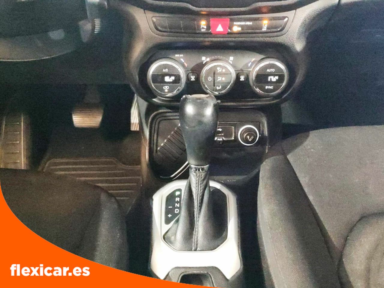 Foto Jeep Renegade 17