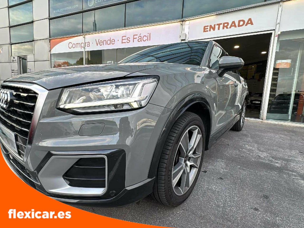 Foto Audi Q2 28