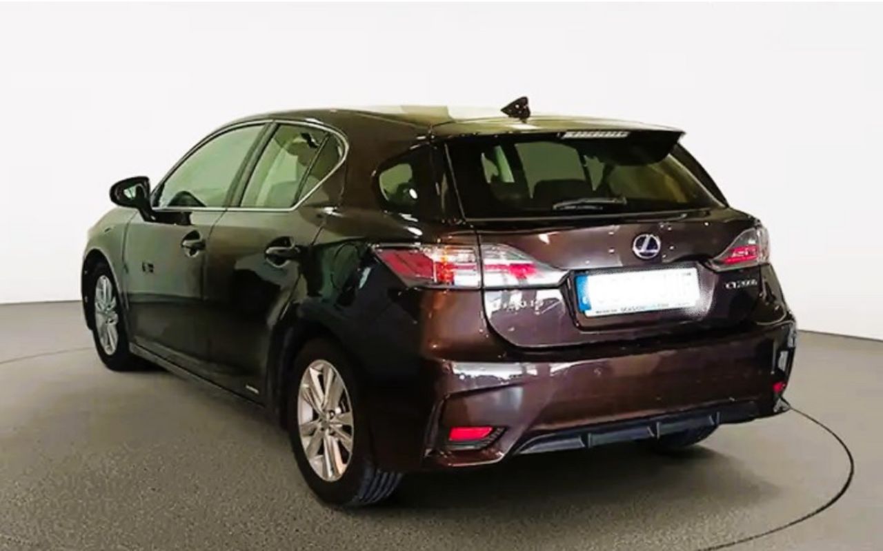 Foto Lexus CT 5