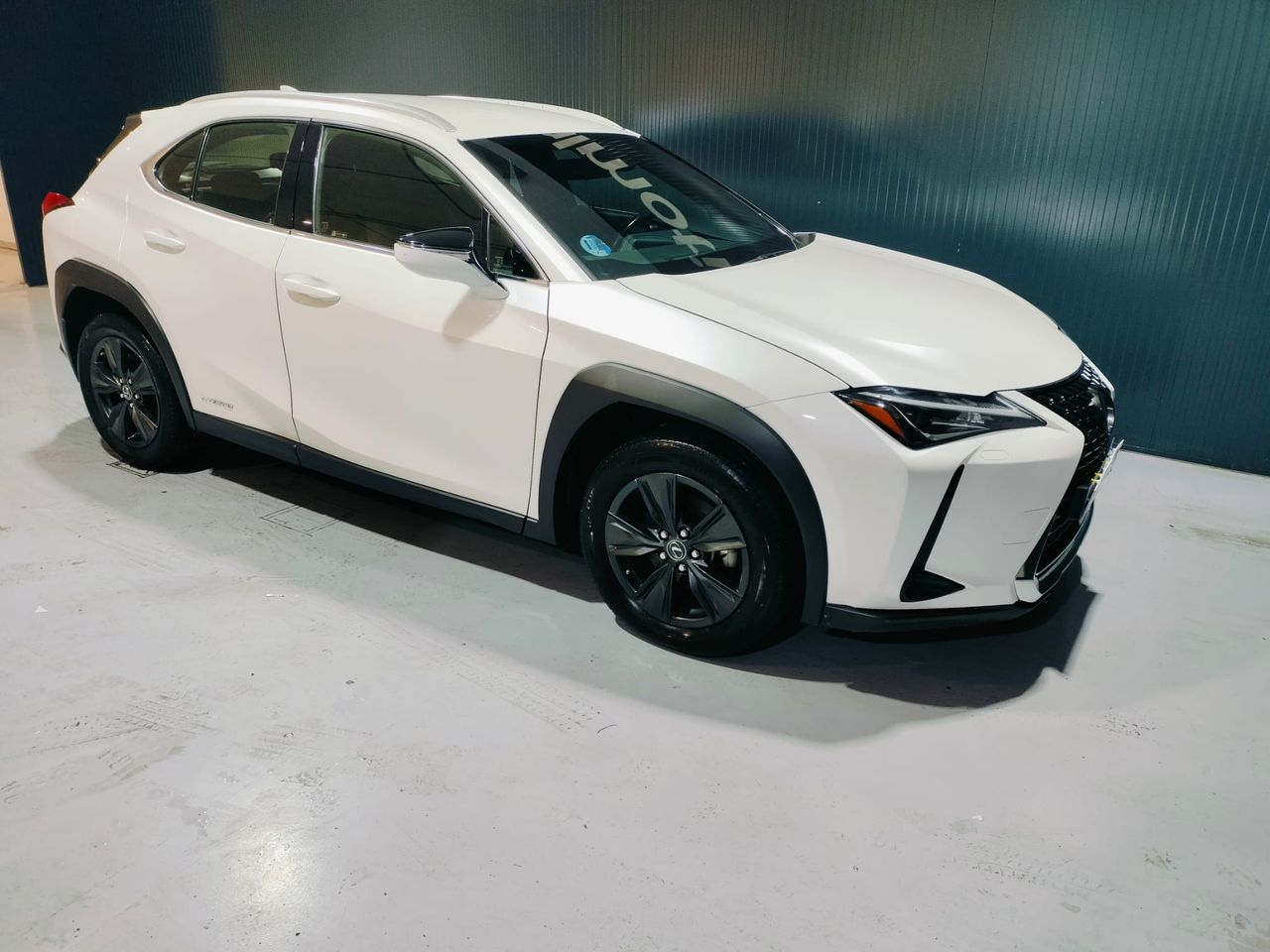 Foto Lexus UX 12