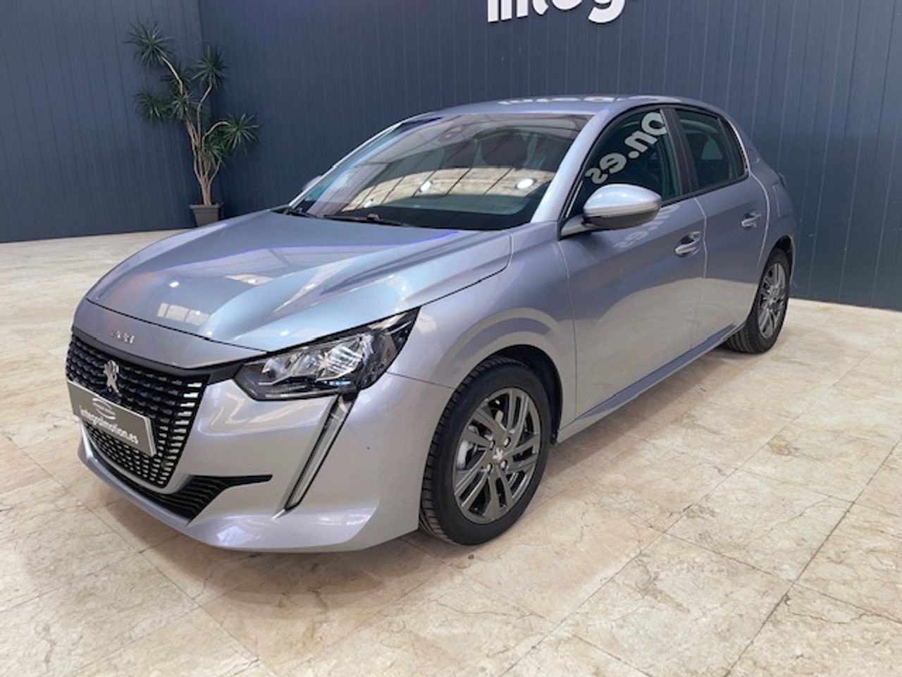 Foto Peugeot 208 12