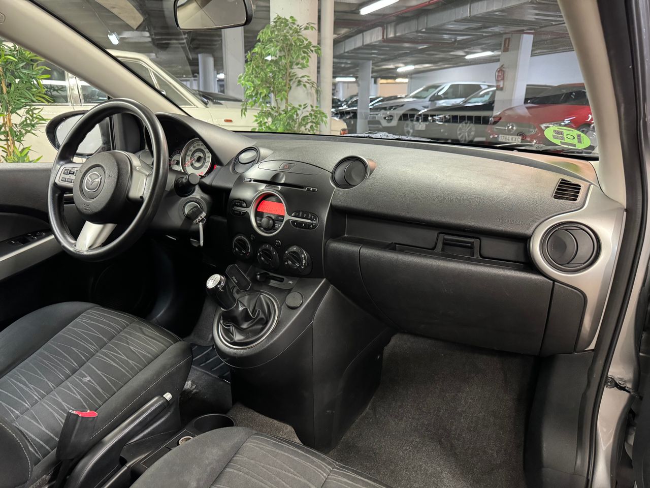 Foto Mazda Mazda2 3