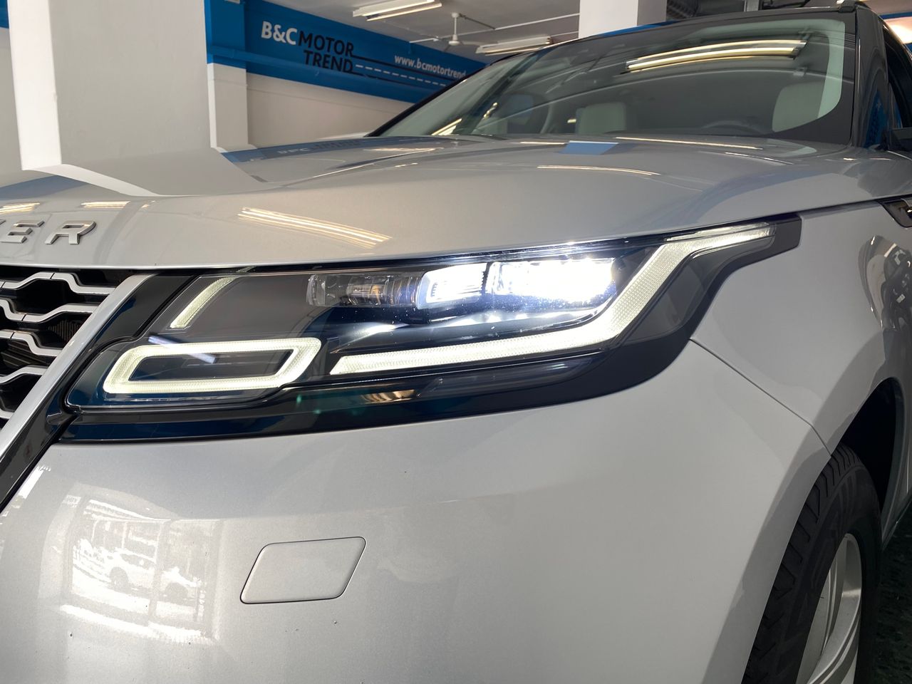 Foto Land-Rover Range Rover Velar 37