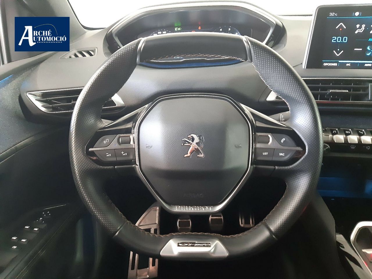 Foto Peugeot 5008 12