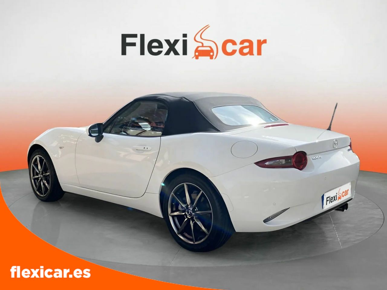 Foto Mazda MX-5 4