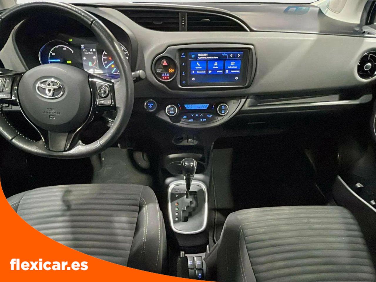 Foto Toyota Yaris 14