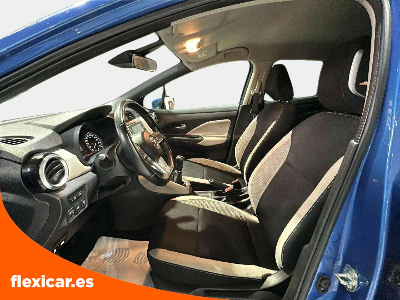 Foto Nissan Micra 17