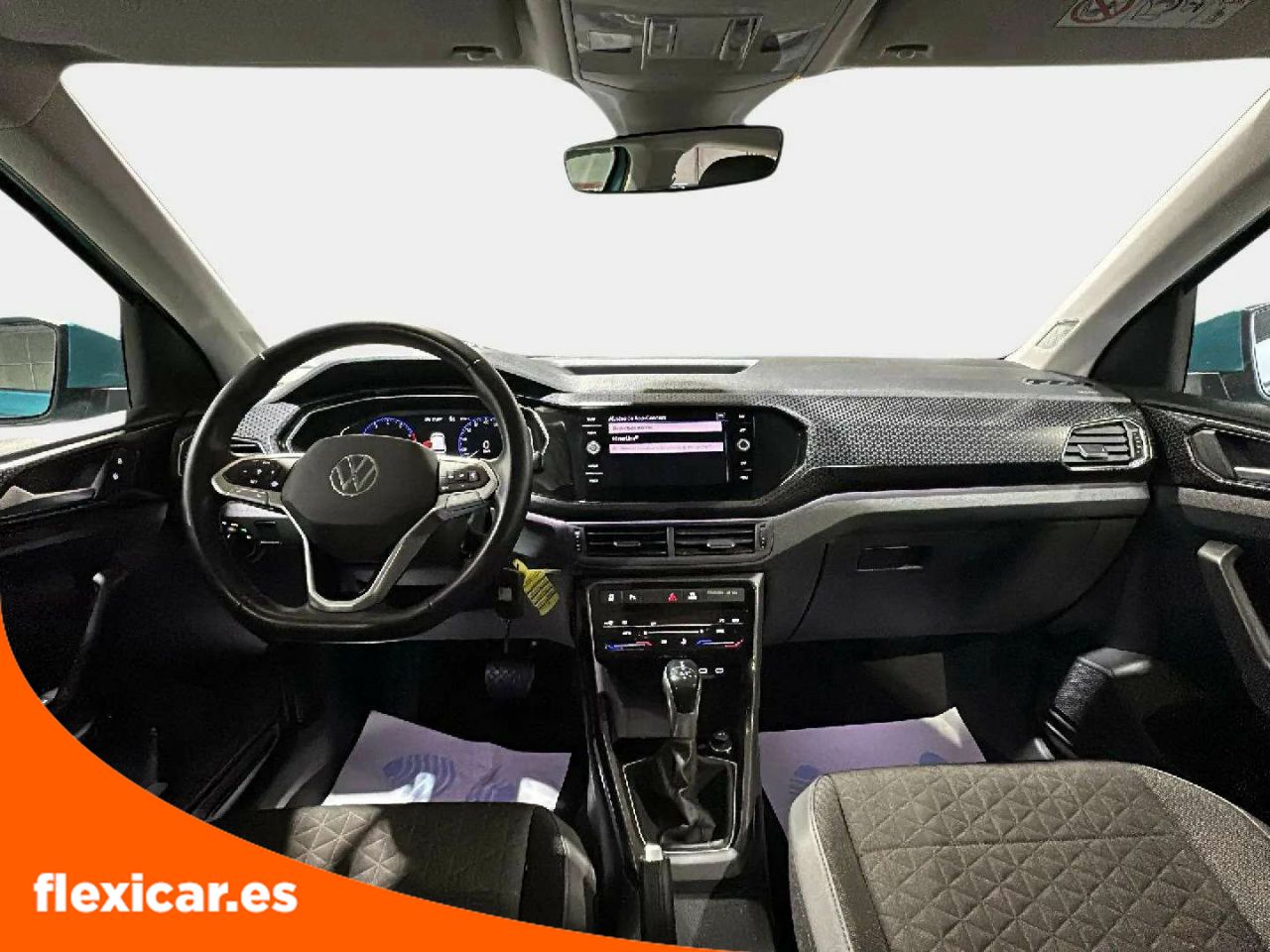 Foto Volkswagen T-Cross 10