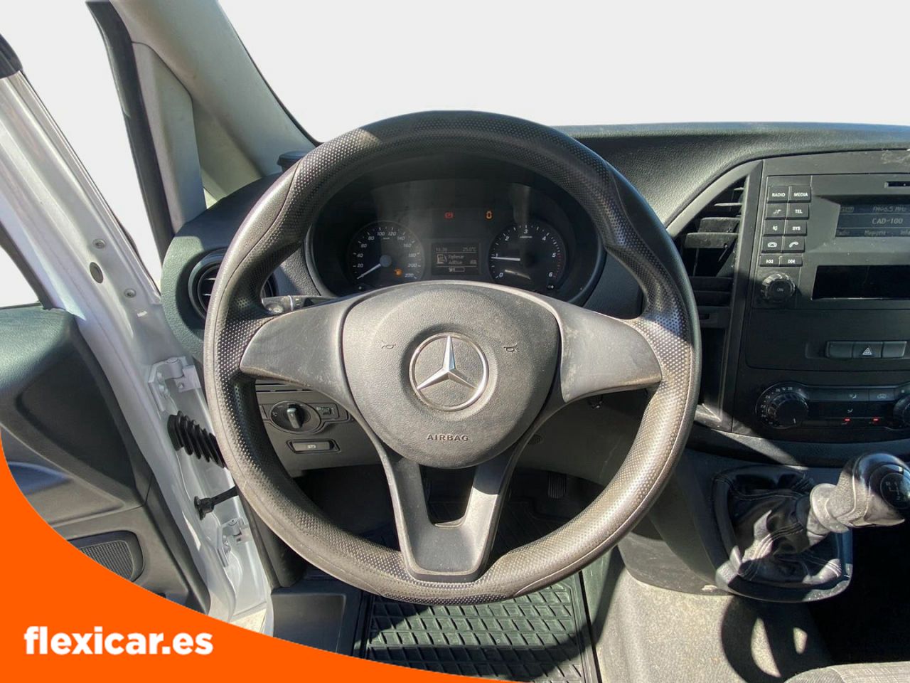 Foto Mercedes-Benz Vito 12