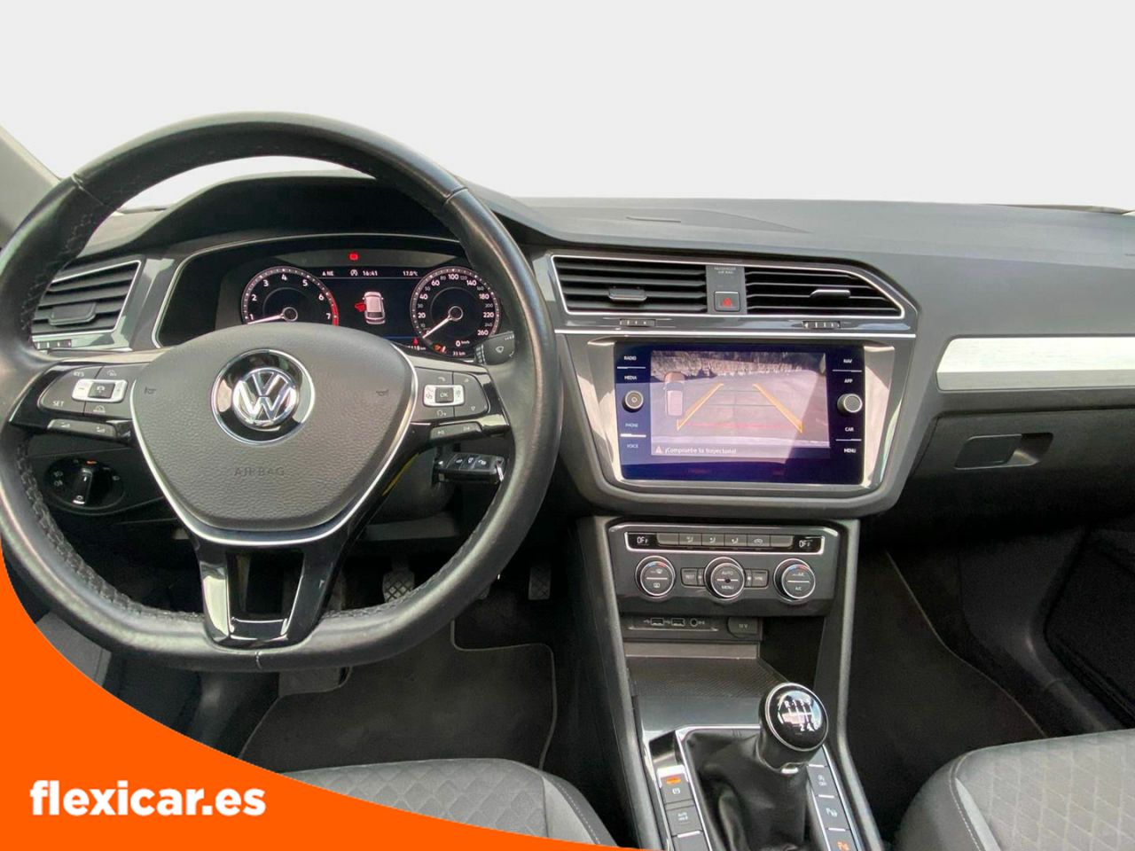 Foto Volkswagen Tiguan 13