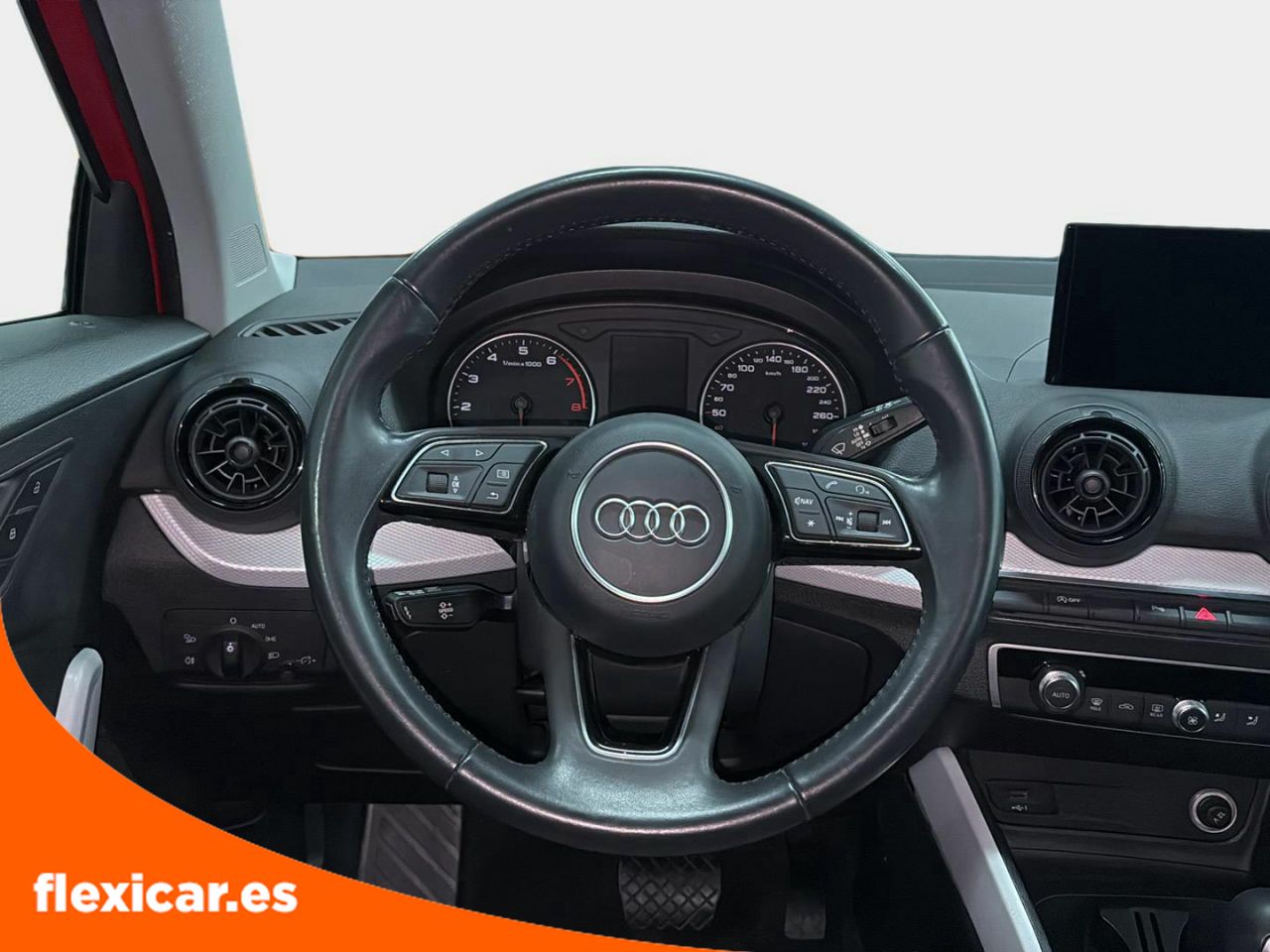 Foto Audi Q2 13