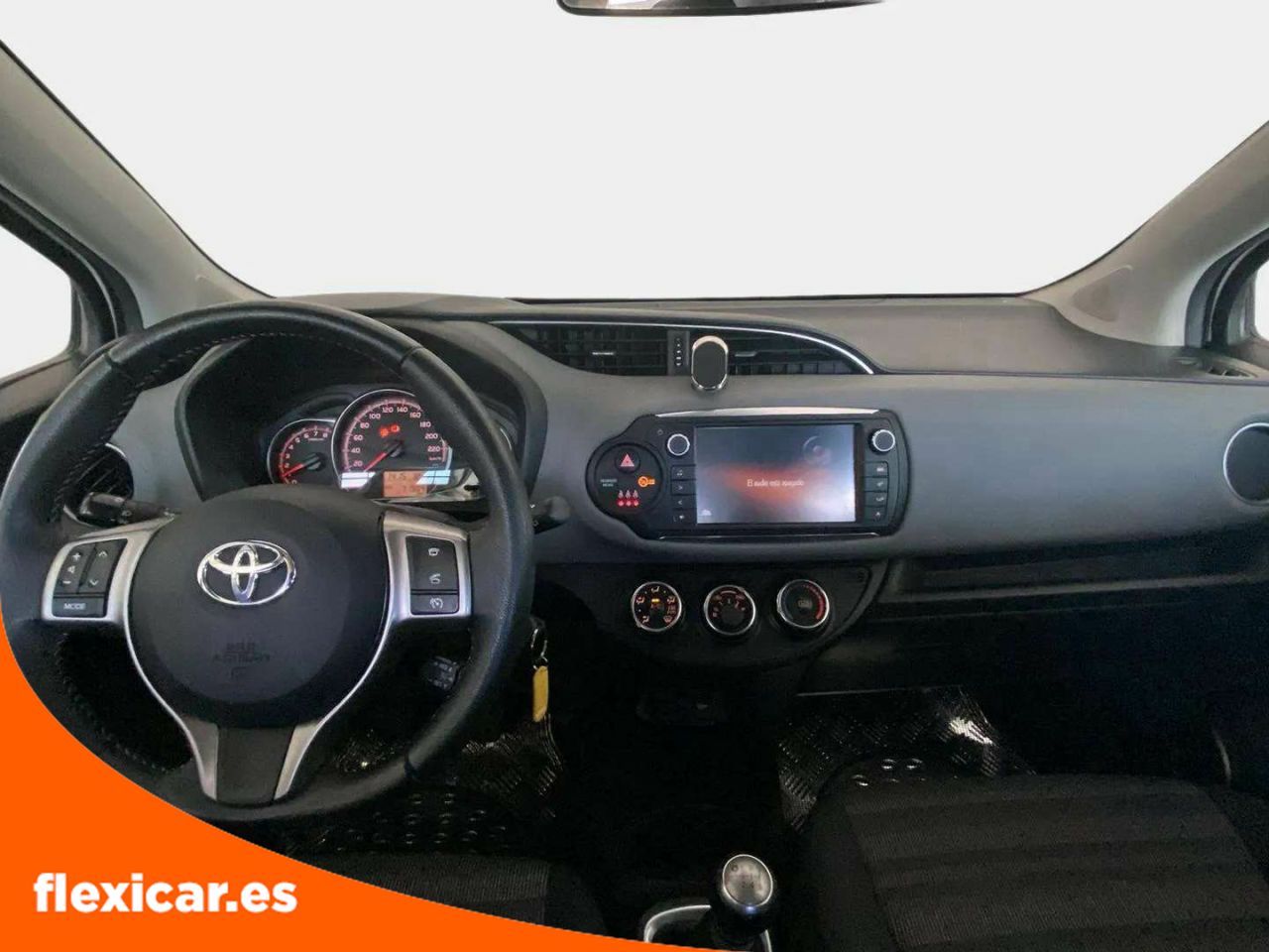 Foto Toyota Yaris 11