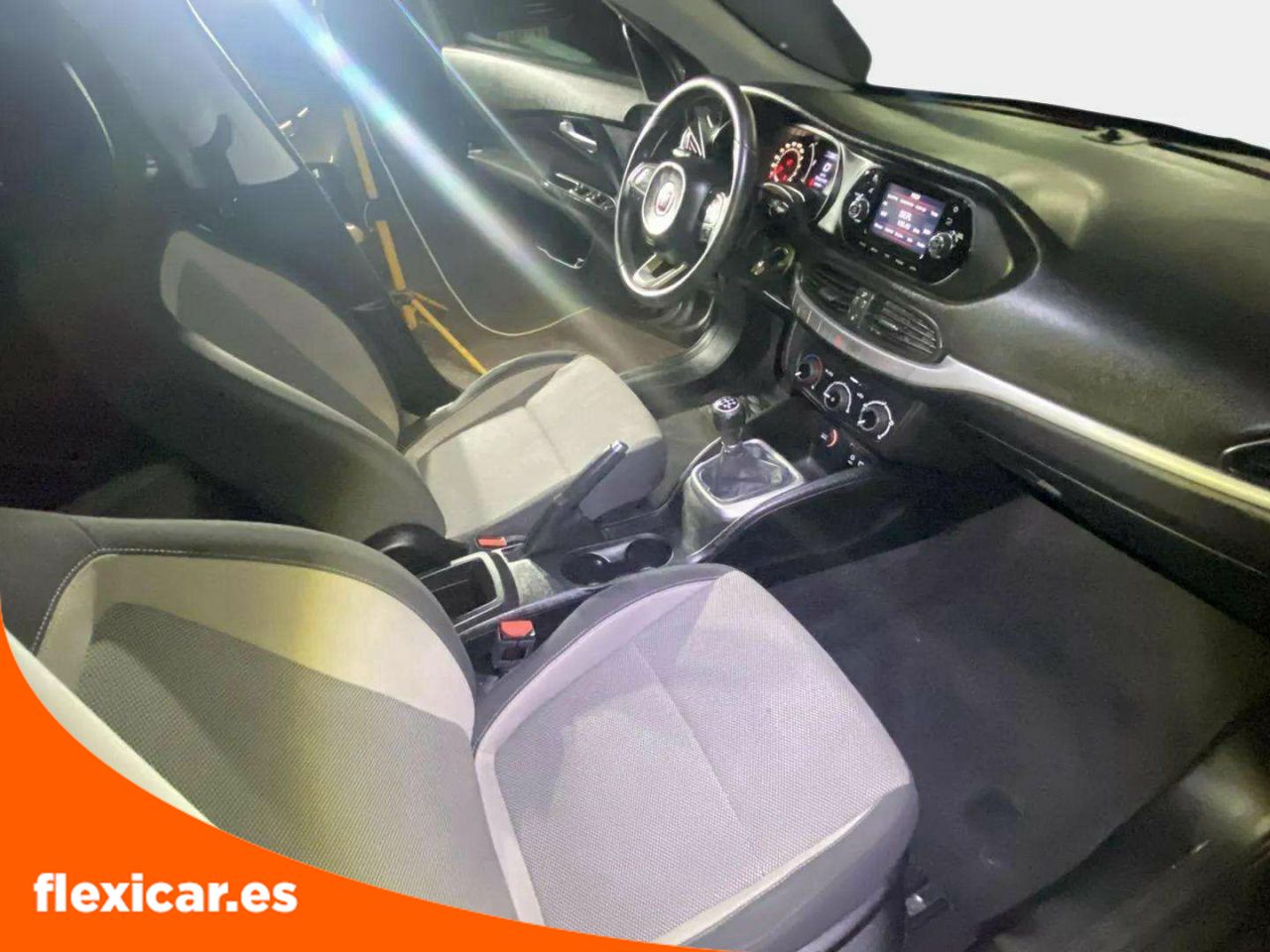 Foto Fiat Tipo 15