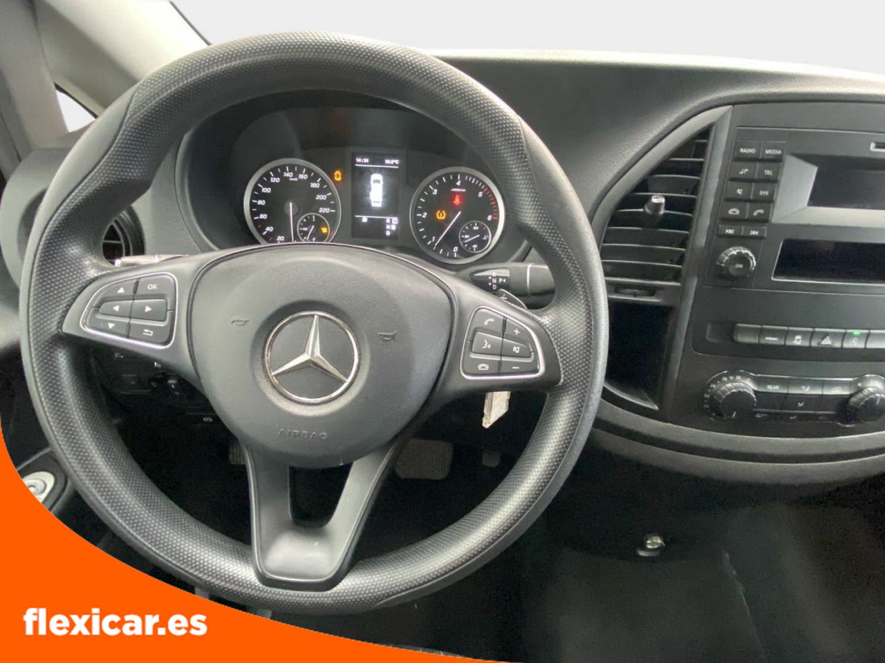 Foto Mercedes-Benz Vito 17