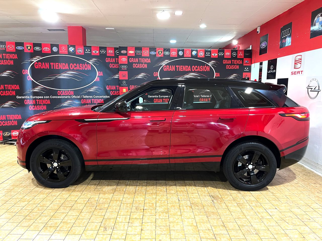 Foto Land-Rover Range Rover Velar 10