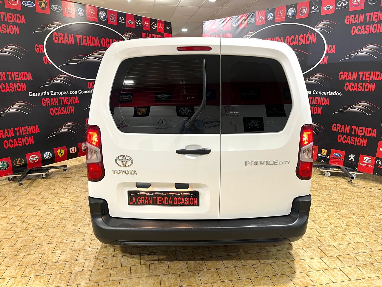 Foto Toyota Proace 10