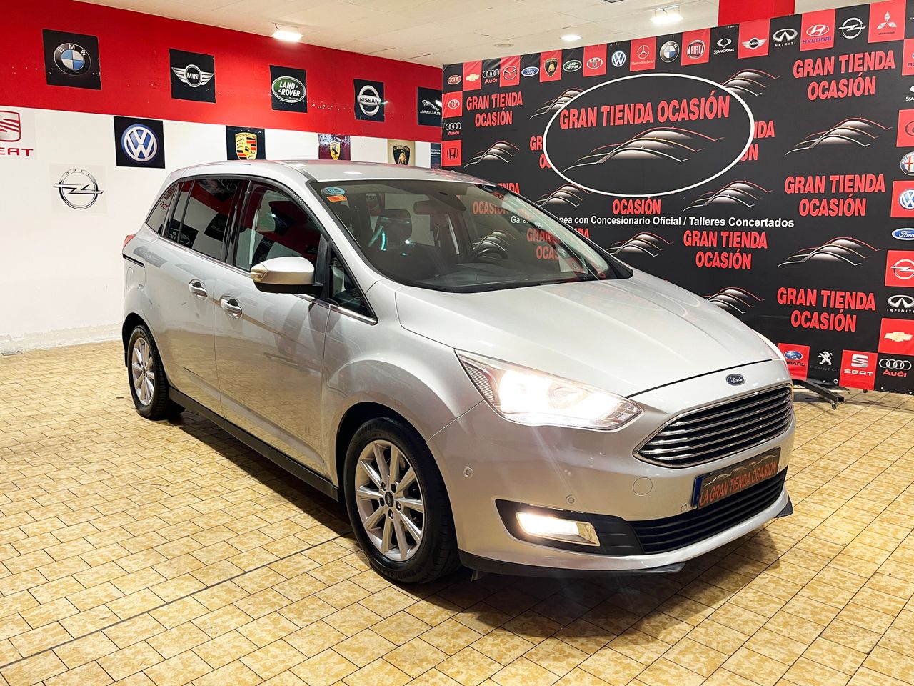 Foto Ford Grand C-MAX 4