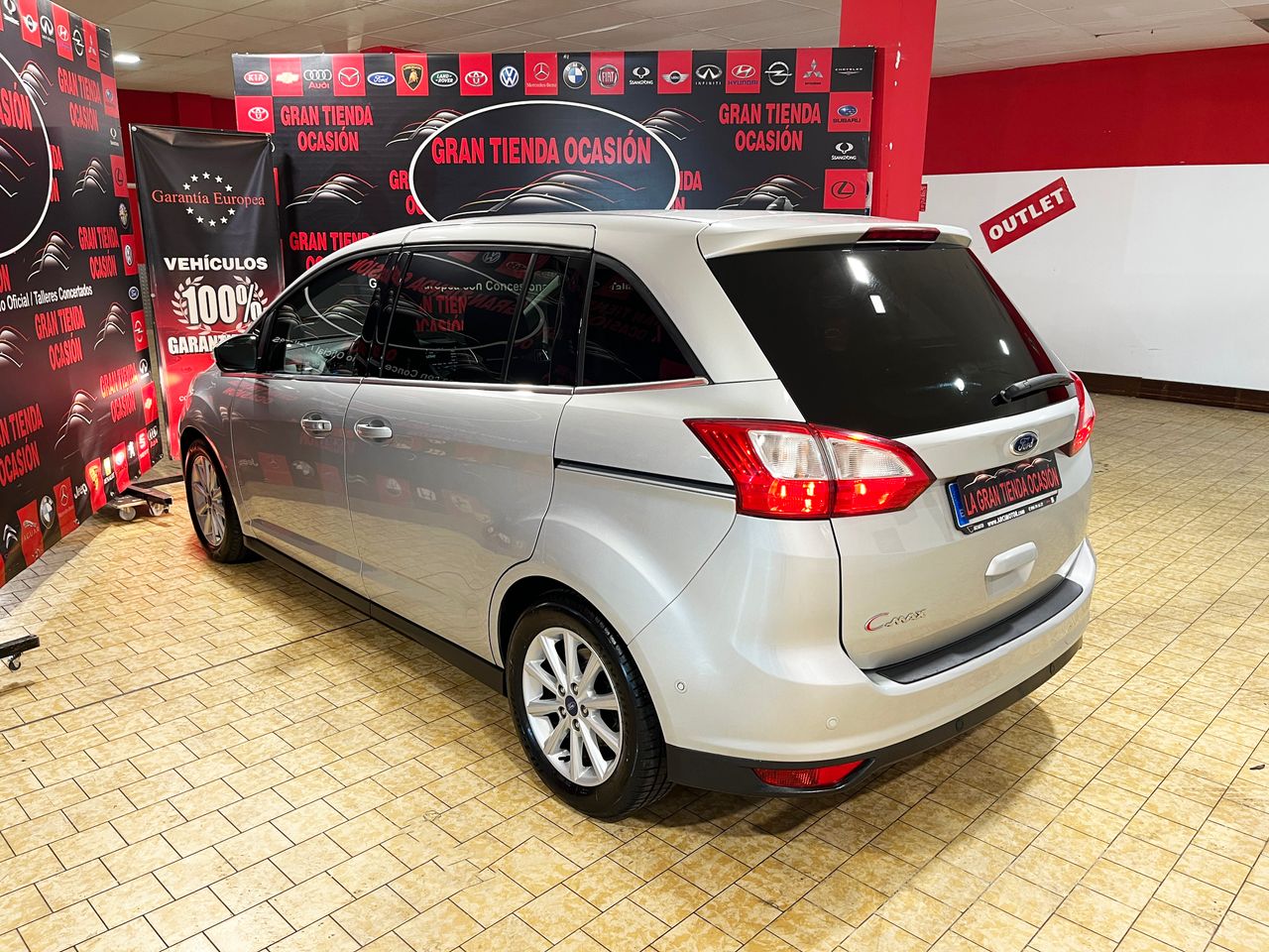 Foto Ford Grand C-MAX 10