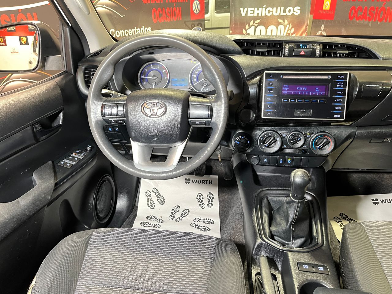 Foto Toyota Hilux 18