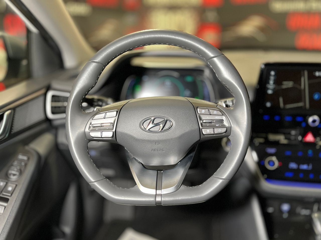 Foto Hyundai IONIQ 14