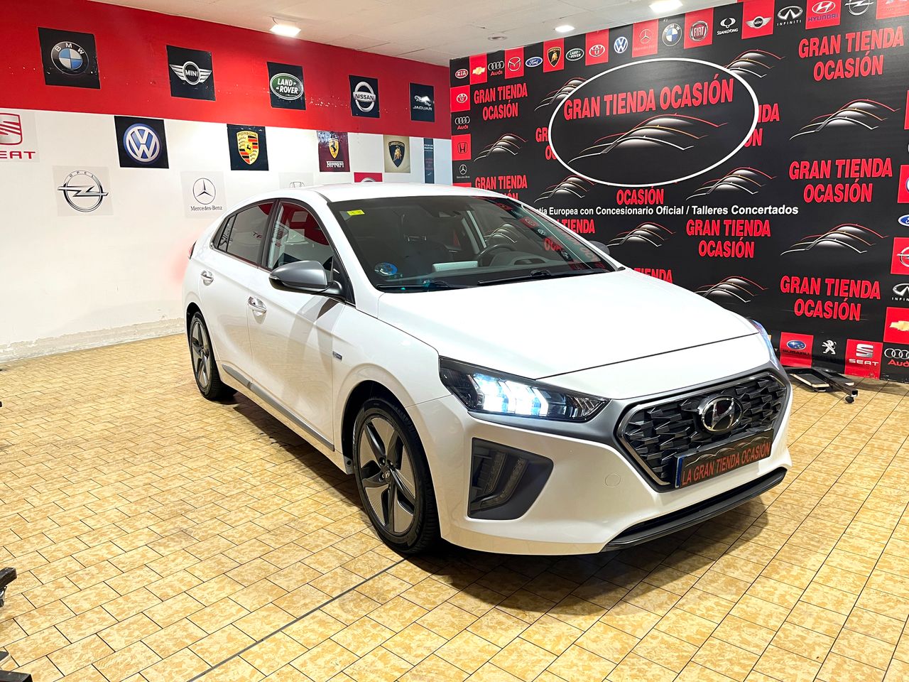 Foto Hyundai IONIQ 3