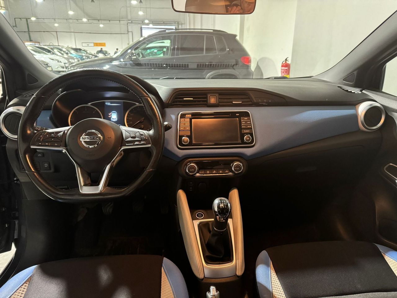 Foto Nissan Micra 14