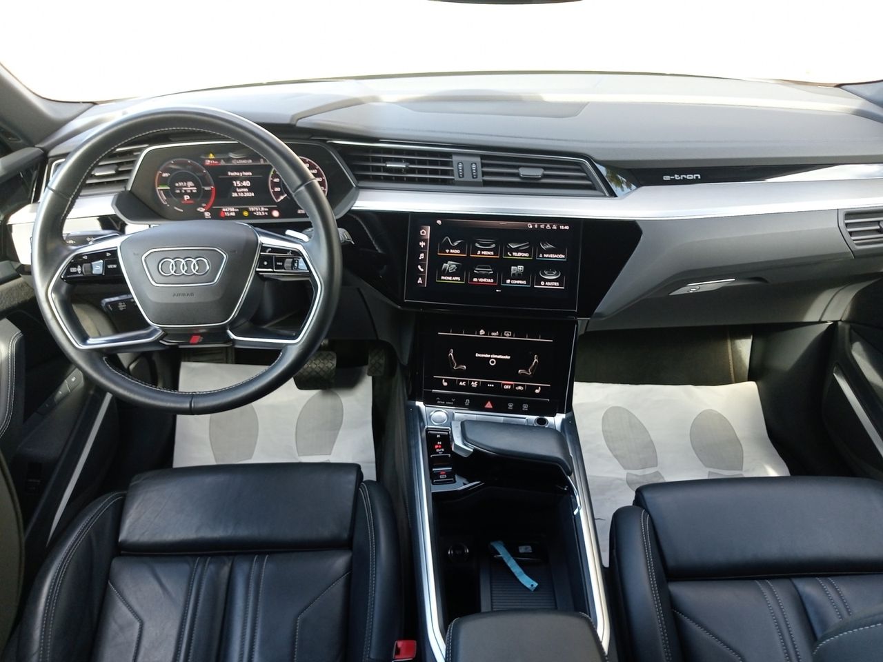 Foto Audi E-tron 6