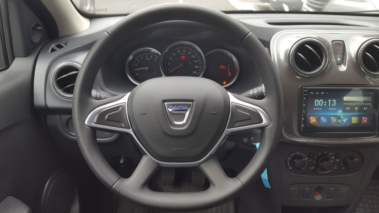 Foto Dacia Sandero 6