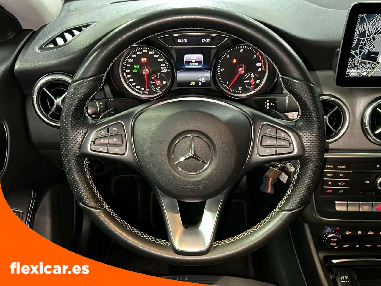 Foto Mercedes-Benz Clase CLA 18