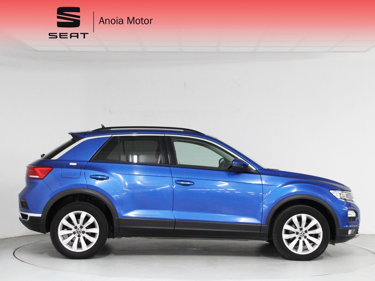 Foto Volkswagen T-Roc 4