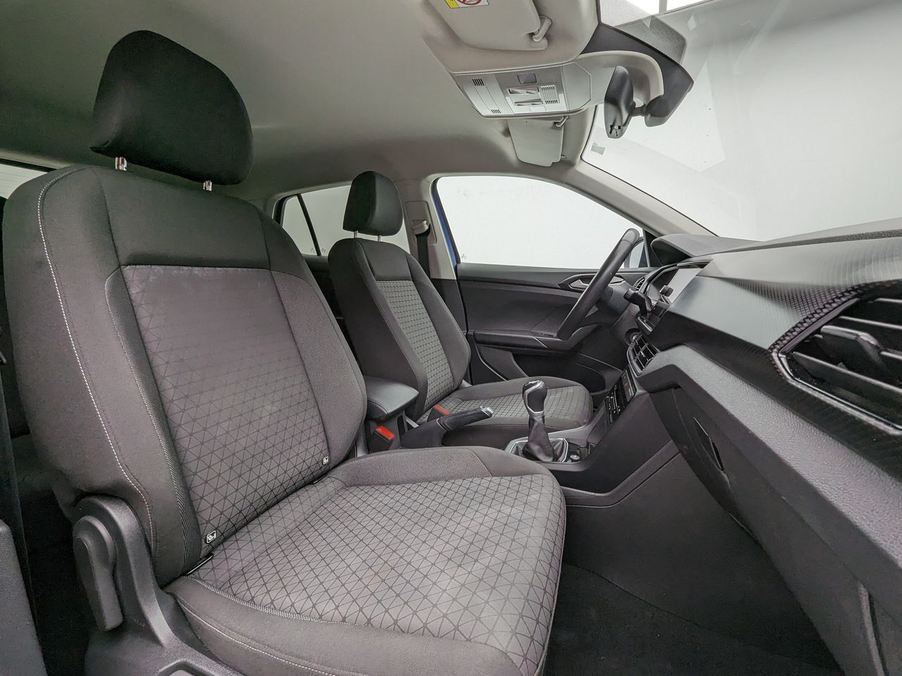 Foto Volkswagen T-Cross 11