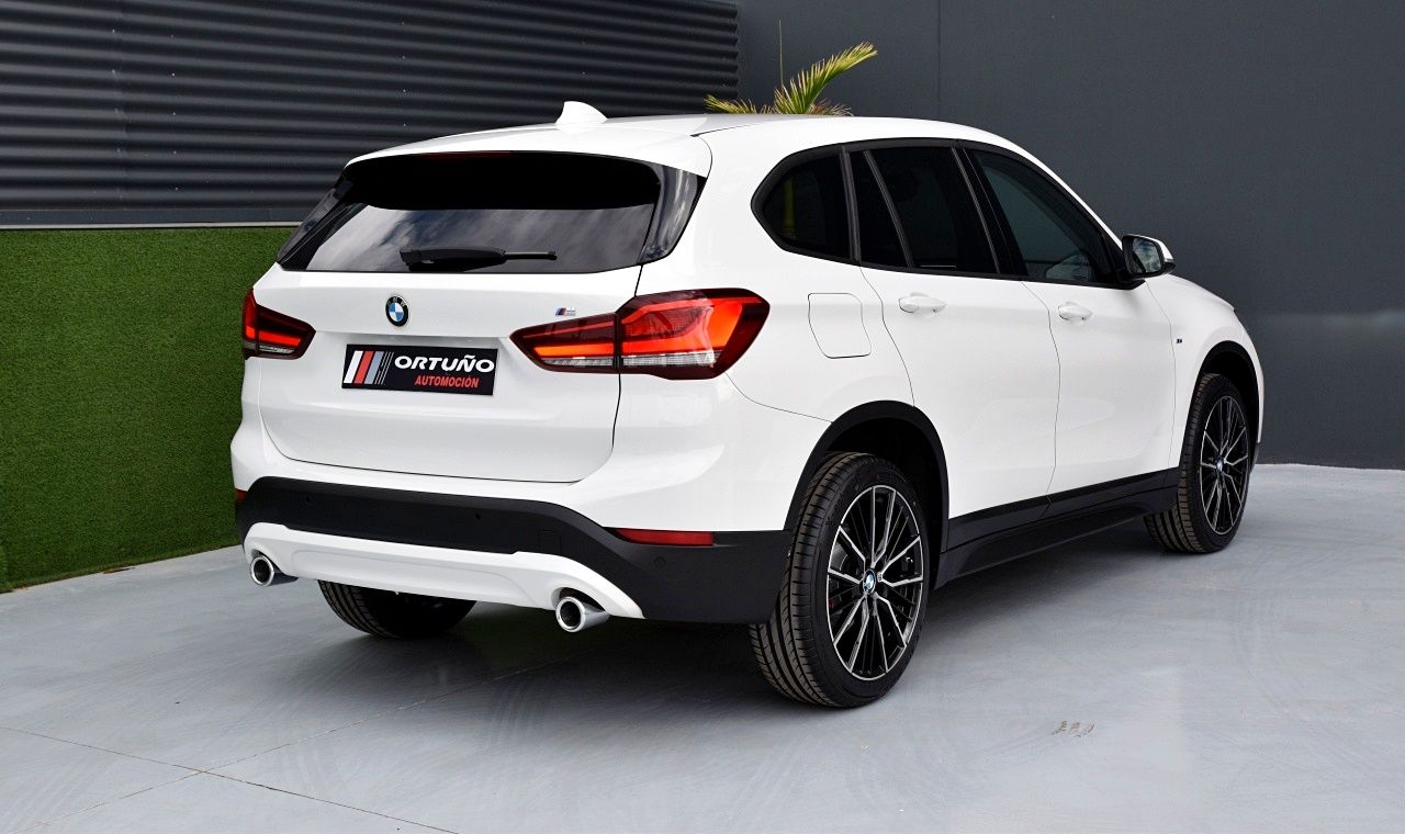 Foto BMW X1 30