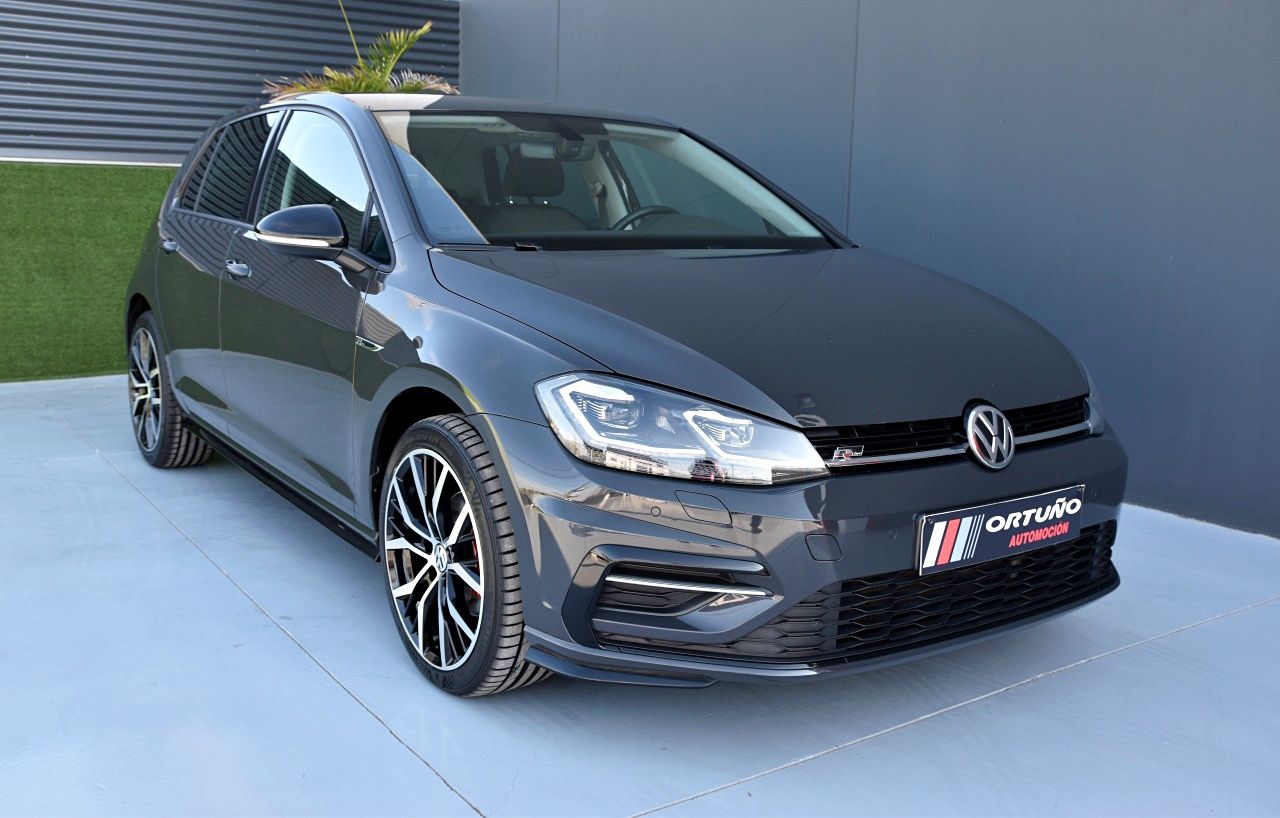 Foto Volkswagen Golf 50