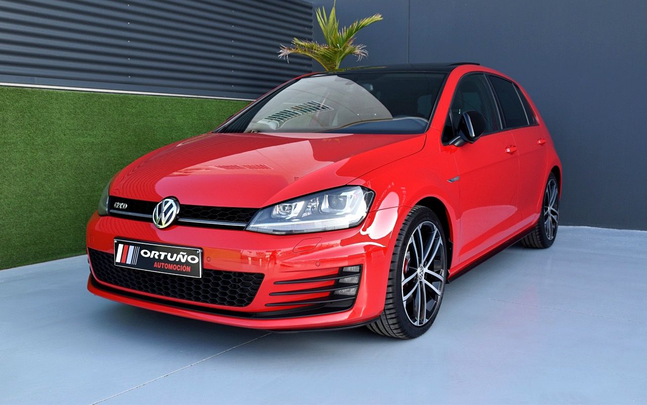 Foto Volkswagen Golf 16