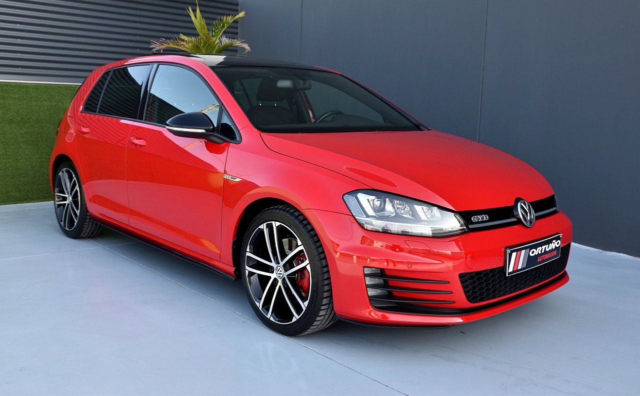 Foto Volkswagen Golf 54