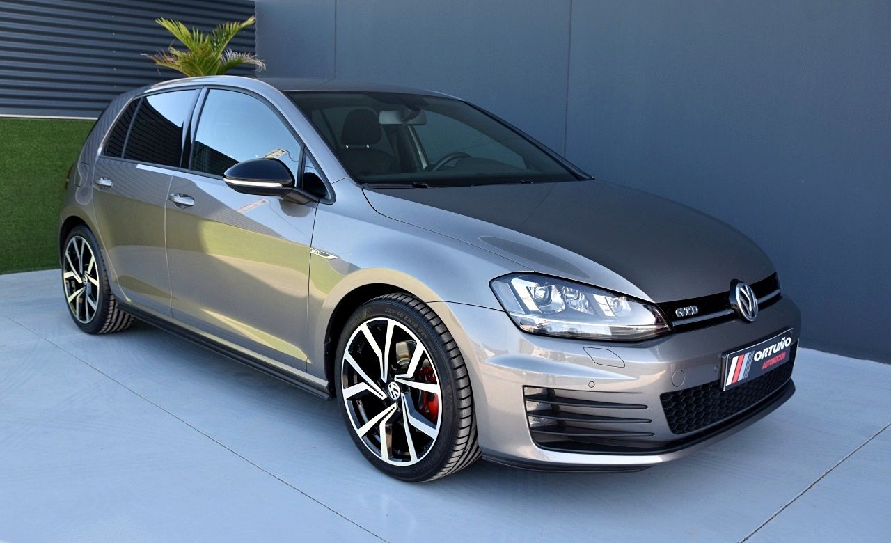 Foto Volkswagen Golf 46