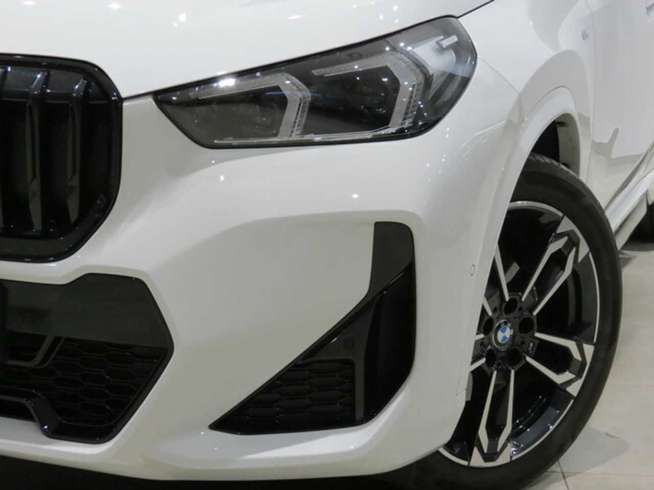 Foto BMW X1 6