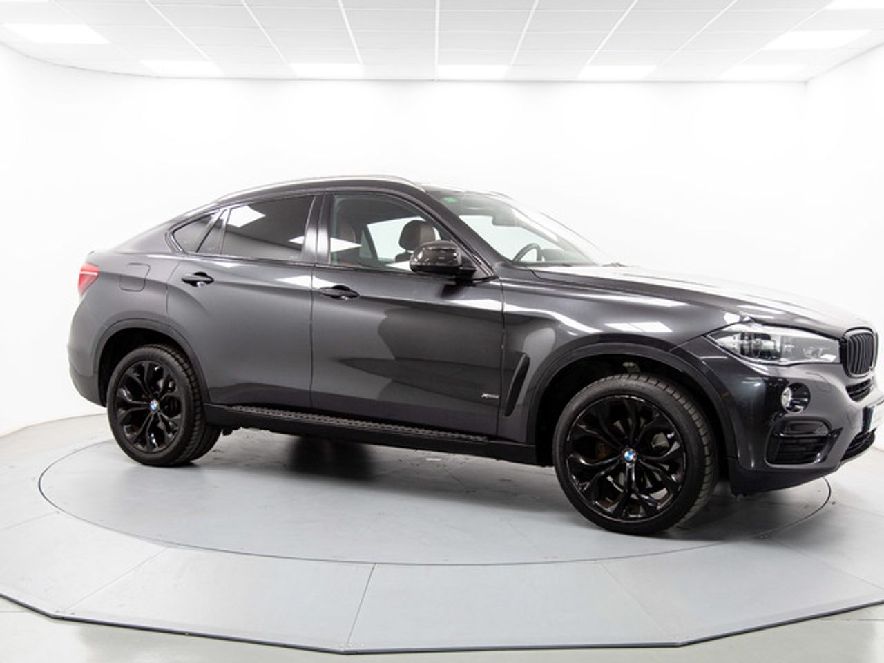 Foto BMW X6 13