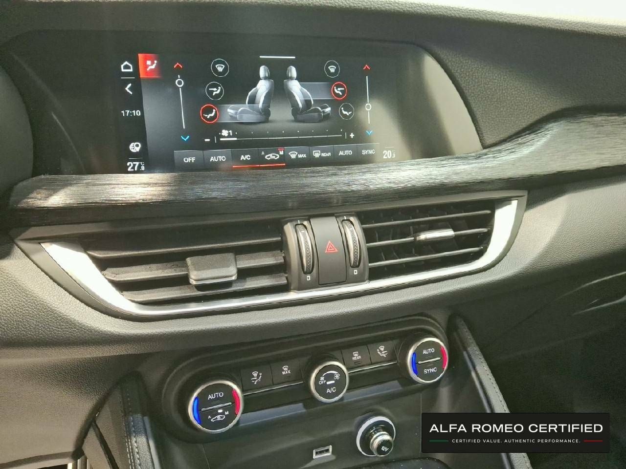 Foto Alfa Romeo Stelvio 17