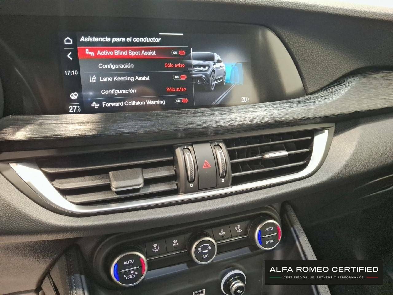 Foto Alfa Romeo Stelvio 18