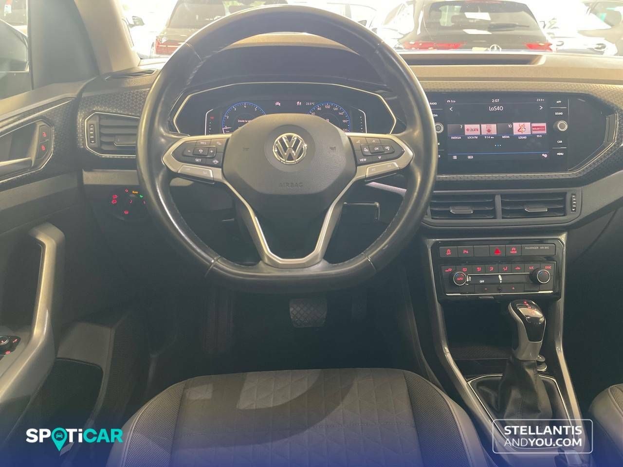 Foto Volkswagen T-Cross 22