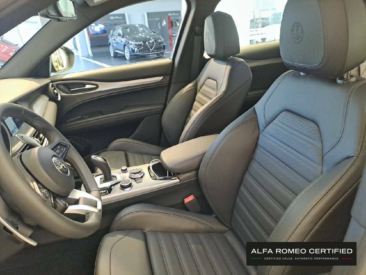 Foto Alfa Romeo Stelvio 9