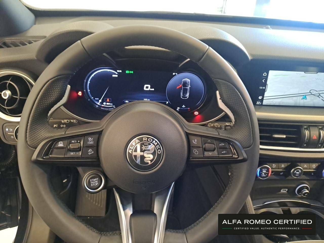 Foto Alfa Romeo Stelvio 15