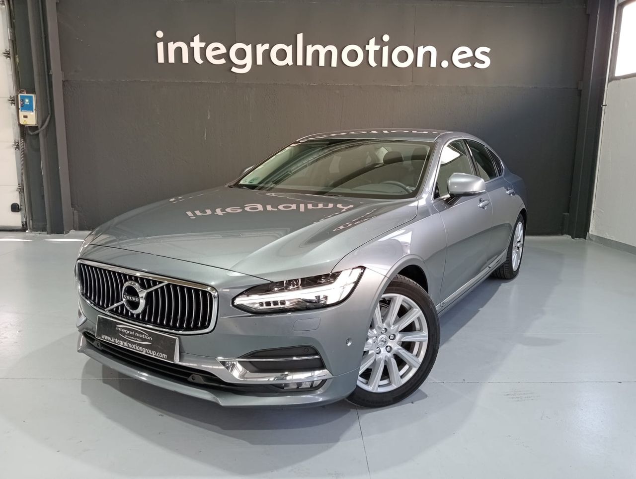 Foto Volvo S90 1