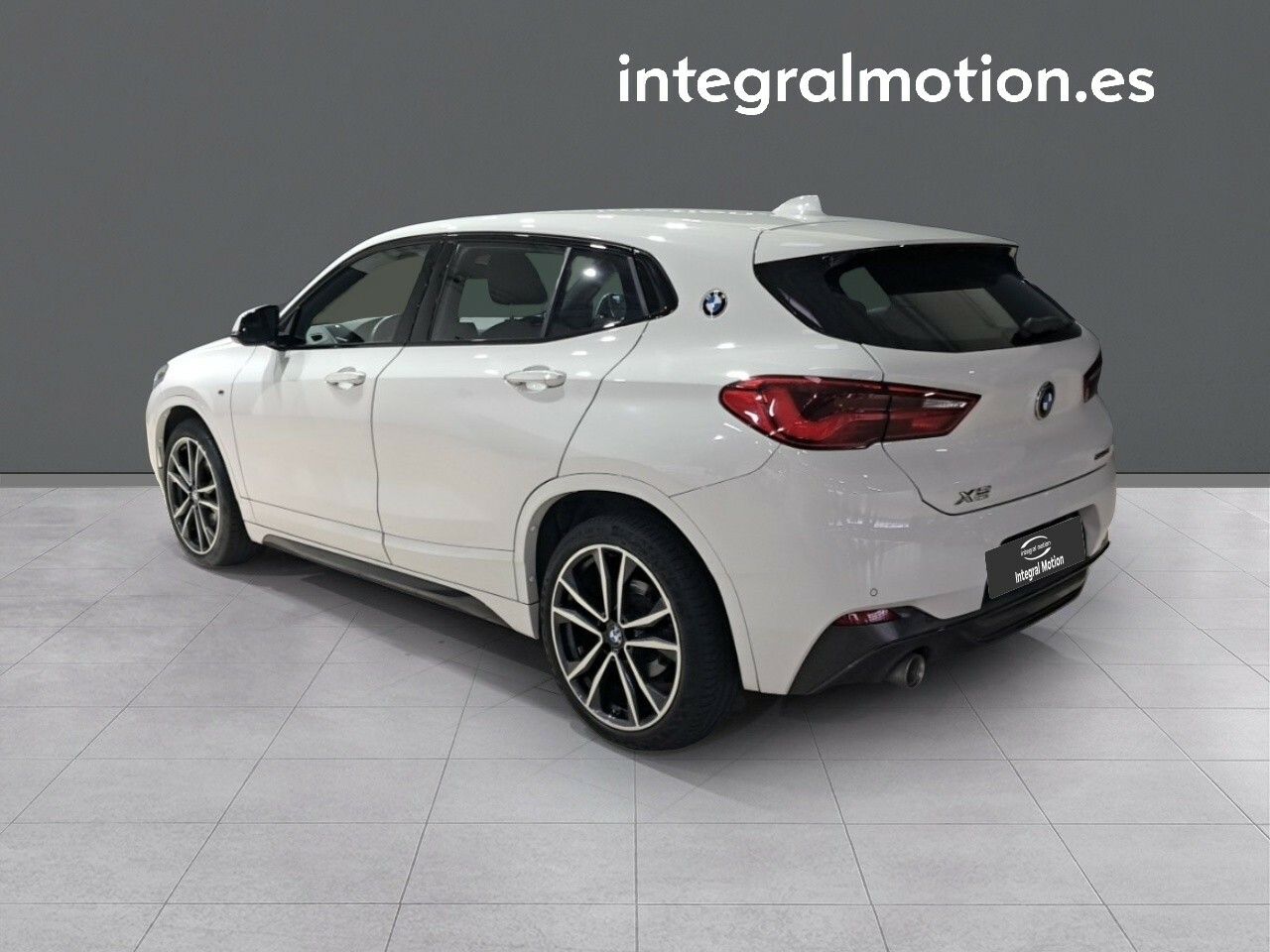 Foto BMW X2 4