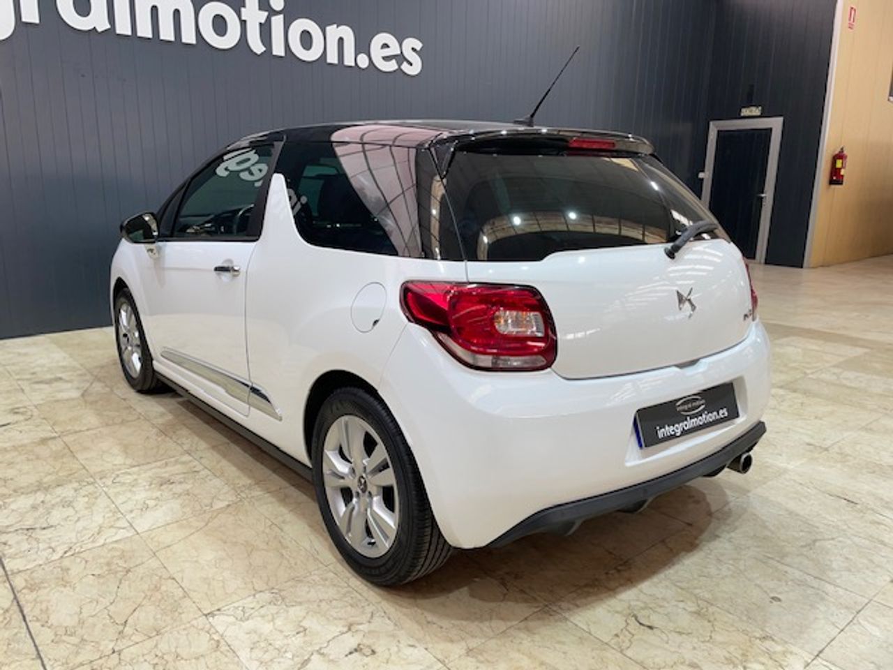 Foto DS Automobiles DS 3 8